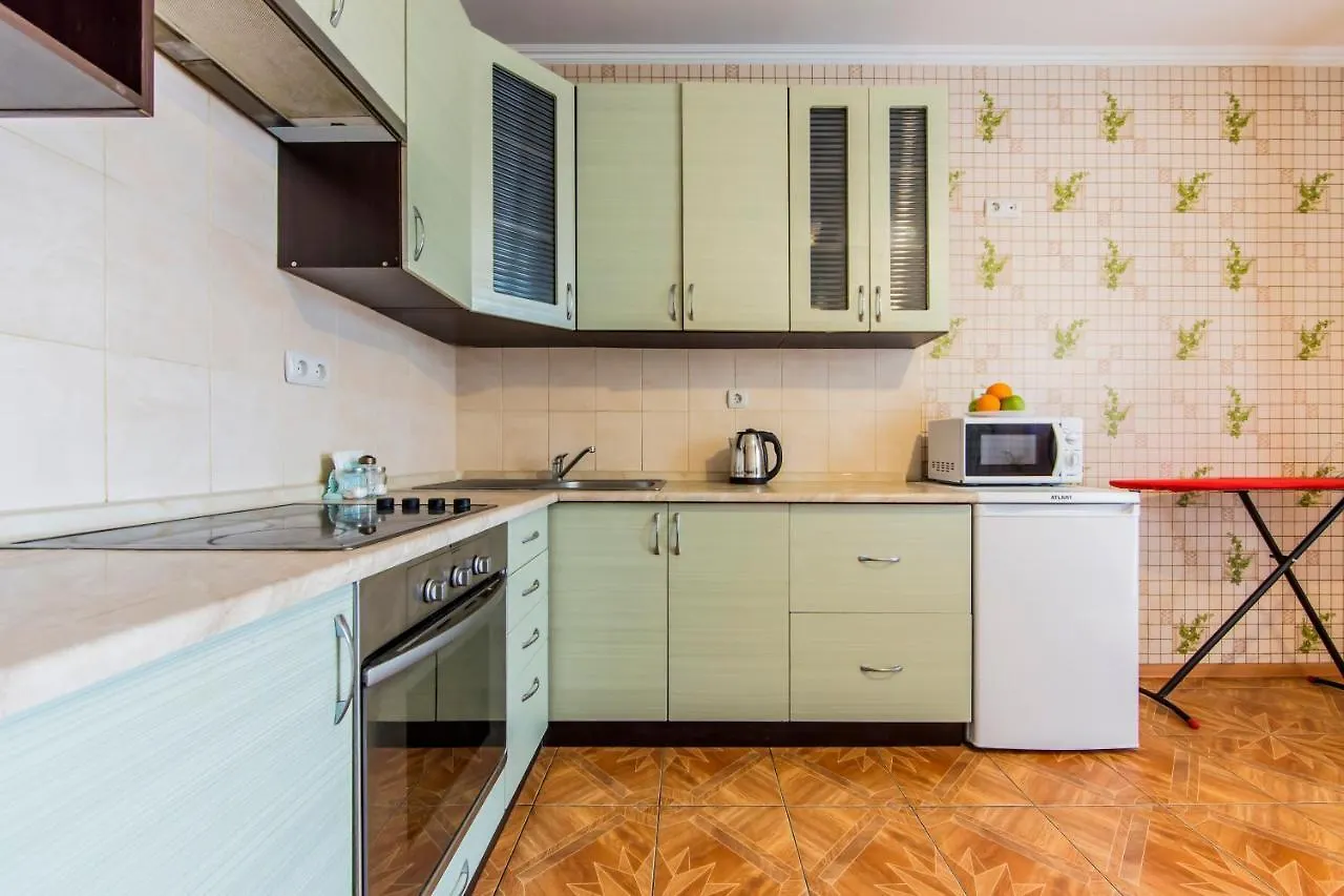 Просторная Однокомнатная Квартира Возле Скоростного Трамвая Kiev Appartement